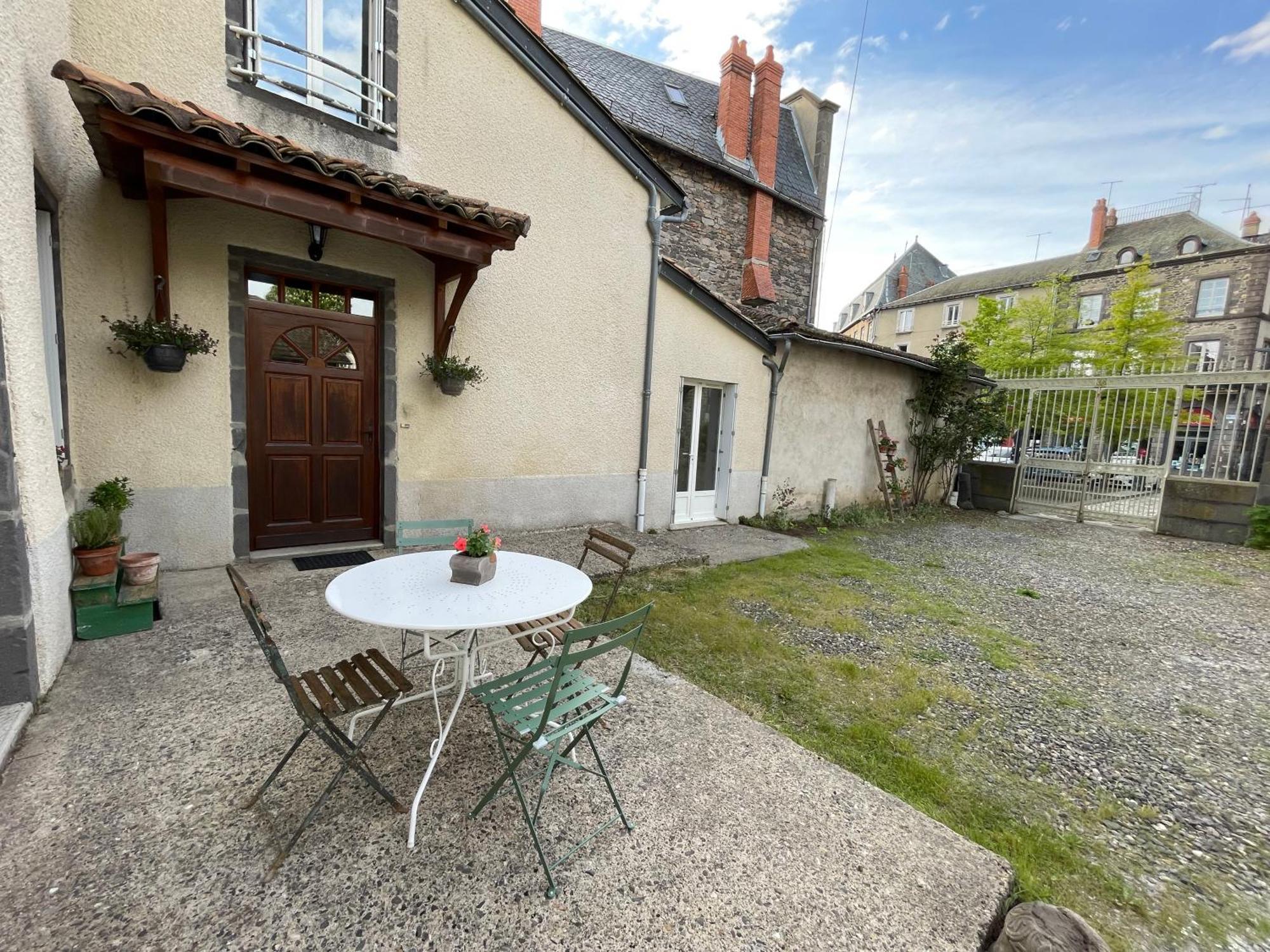 Maison Cote Halle " Le Parc" Saint-Flour  Exterior photo